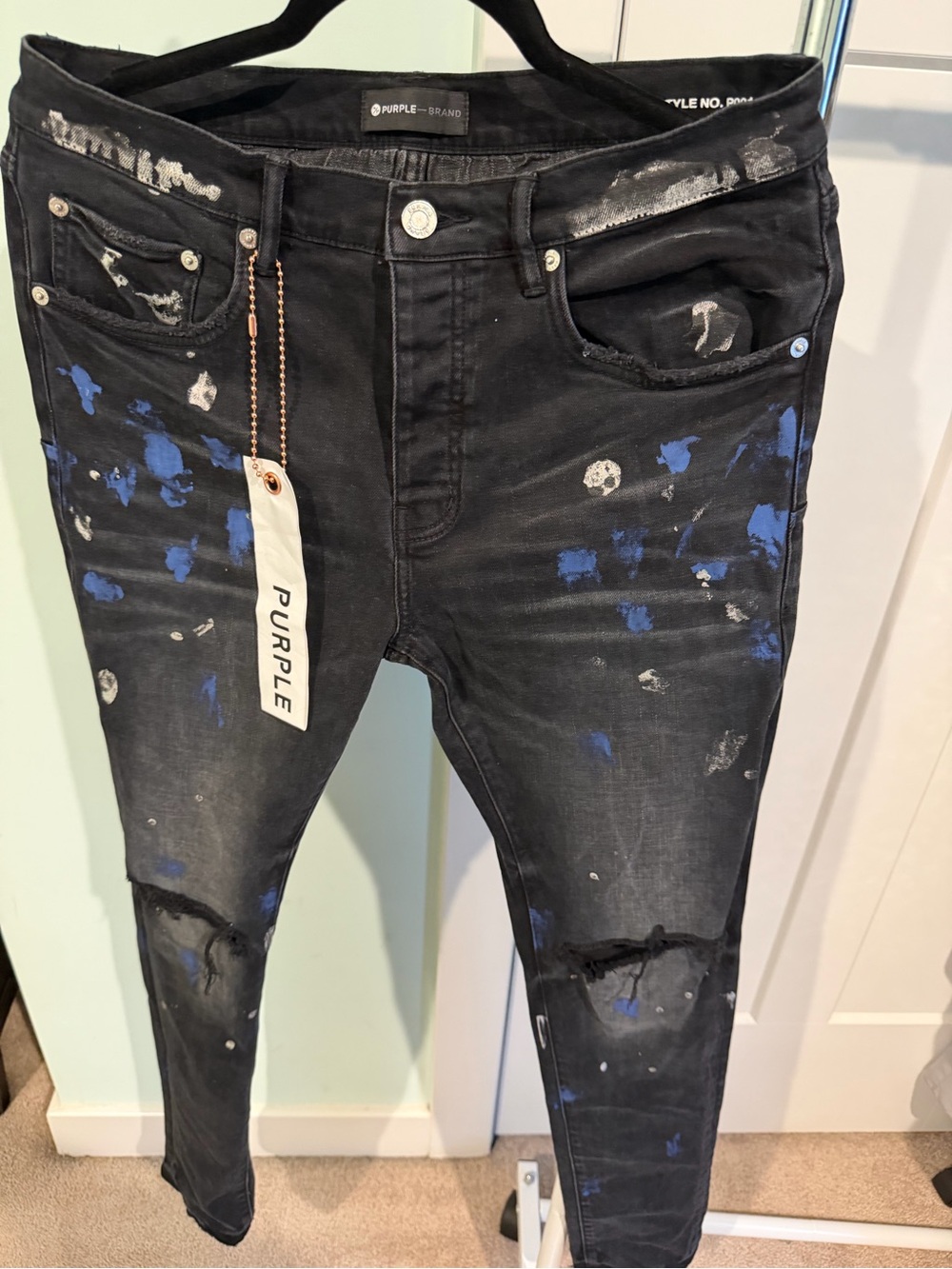 Purple Men's Black Distressed Paint-Splatter Jeans - Blue Size 33